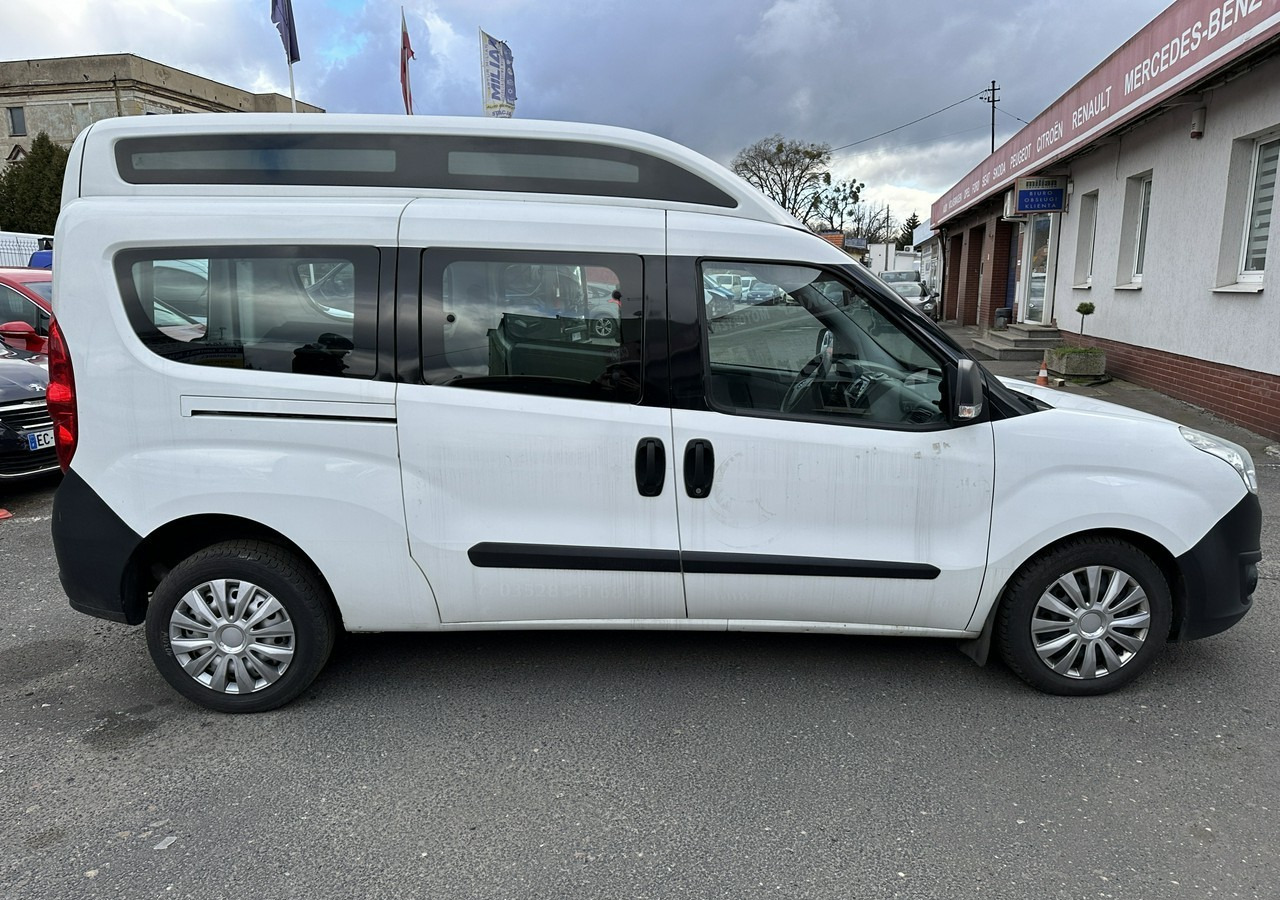 Car Opel Combo III 2.0CDTI Maxi Panorama Klima Kamera Webasto 2016: picture 6
