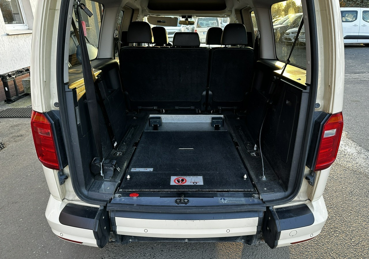 Volkswagen Caddy III Caddy 2.0 TDI do przewozu Niepełnosprawnych Inwalida Rampa 2020 Pefr - Car: picture 4 Volkswagen Caddy III Caddy 2.0 TDI do przewozu Niepełnosprawnych Inwalida Rampa 2020 Pefr - Car: picture 4