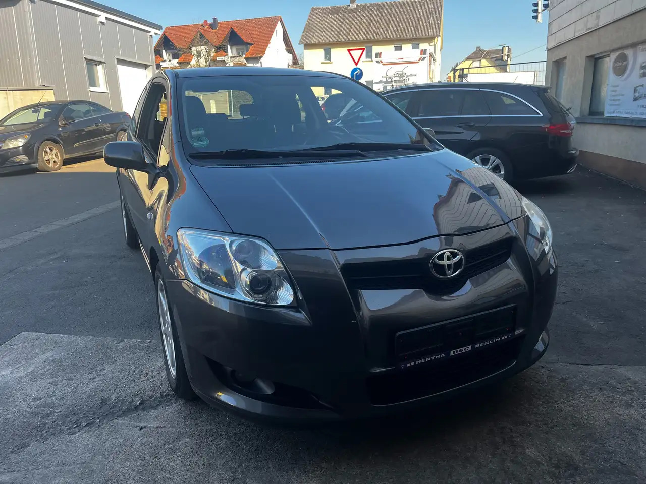 Toyota Auris Sol - Car: picture 2 Toyota Auris Sol - Car: picture 2
