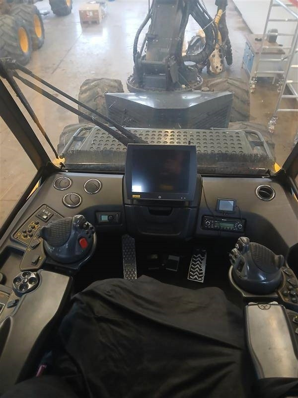 Forestry harvester Ponsse Ergo: picture 7