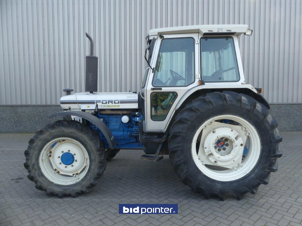 Ford 7810 Silver Jubilee - Farm tractor: picture 2 Ford 7810 Silver Jubilee - Farm tractor: picture 2
