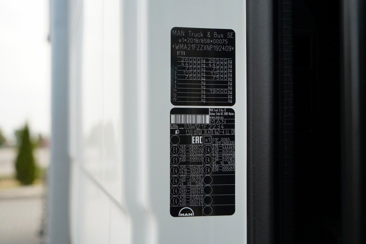 Leasing of  MAN TGX 26.470 / 6x2 / FIRANKA / SOLÓWKA / 6x2 / 12 MAN TGX 26.470 / 6x2 / FIRANKA / SOLÓWKA / 6x2 / 12: picture 18