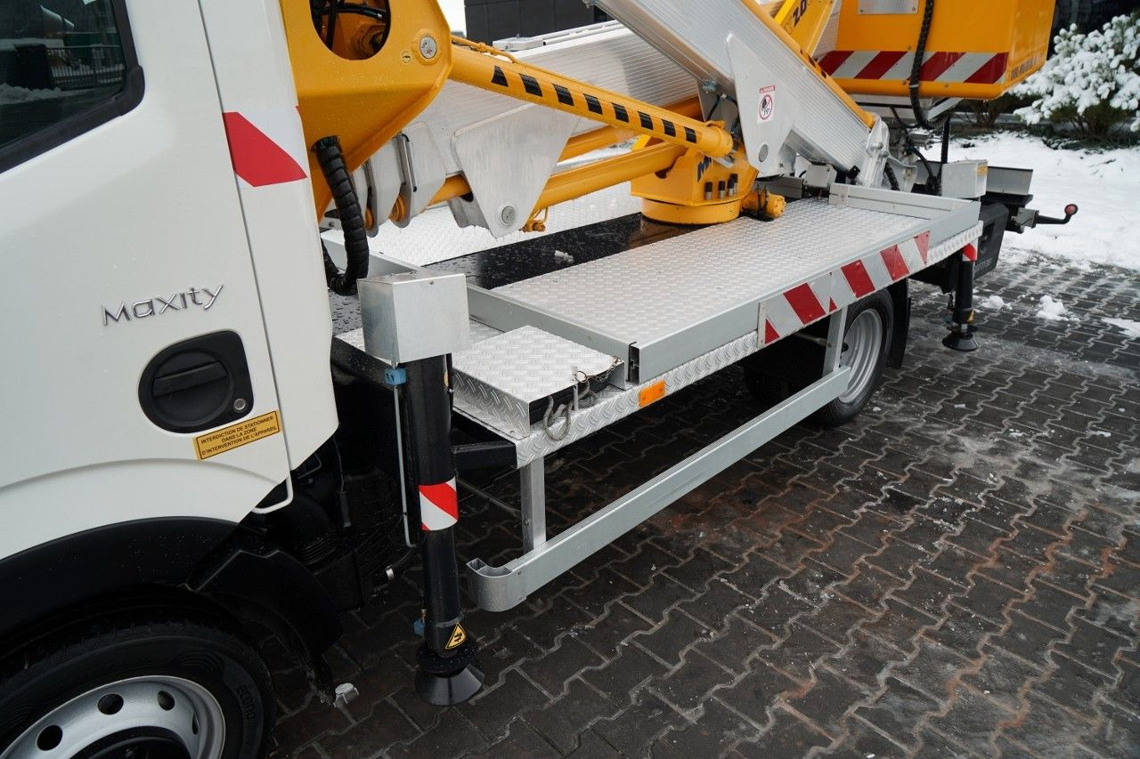Truck mounted aerial platform Renault MAXITY 120 dxi / ZWYŻKA 20 METRÓW / PODNOŚNIK KO: picture 17 Truck mounted aerial platform Renault MAXITY 120 dxi / ZWYŻKA 20 METRÓW / PODNOŚNIK KO: picture 17