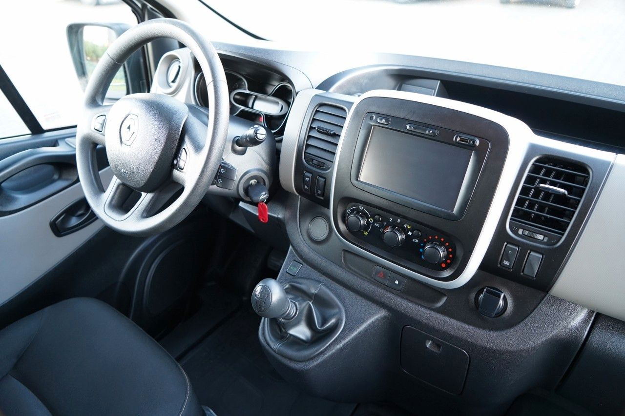 Passenger van Renault TRAFIC 125 DCI  / BUS / 9 MIEJSC / 2017 ROK / PO: picture 15