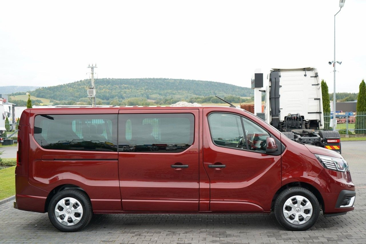 Passenger van Renault TRAFIC III / BUS / 9 MIEJSC / 2022 ROK / PIERWSZ: picture 9