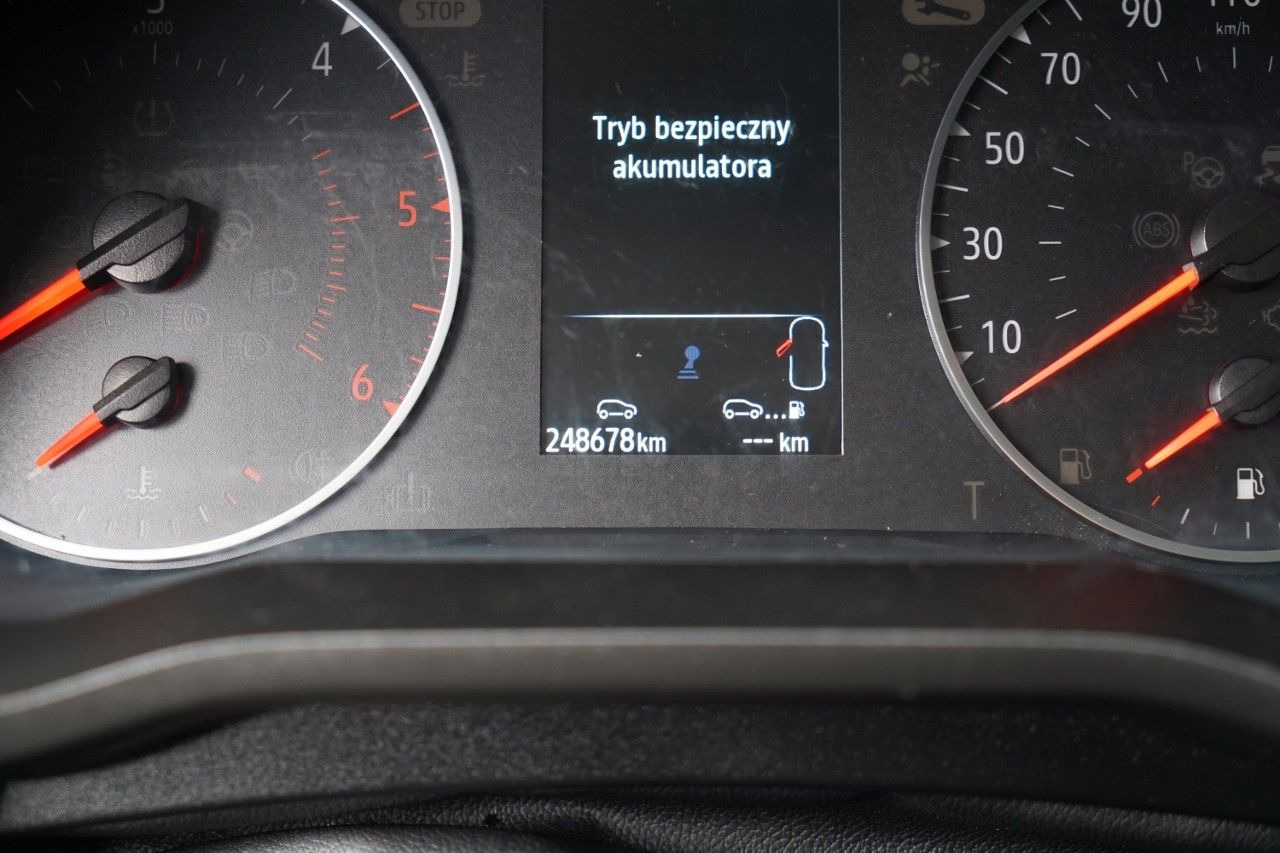 Passenger van Renault TRAFIC III / BUS / 9 MIEJSC / 2022 ROK / PIERWSZ: picture 19