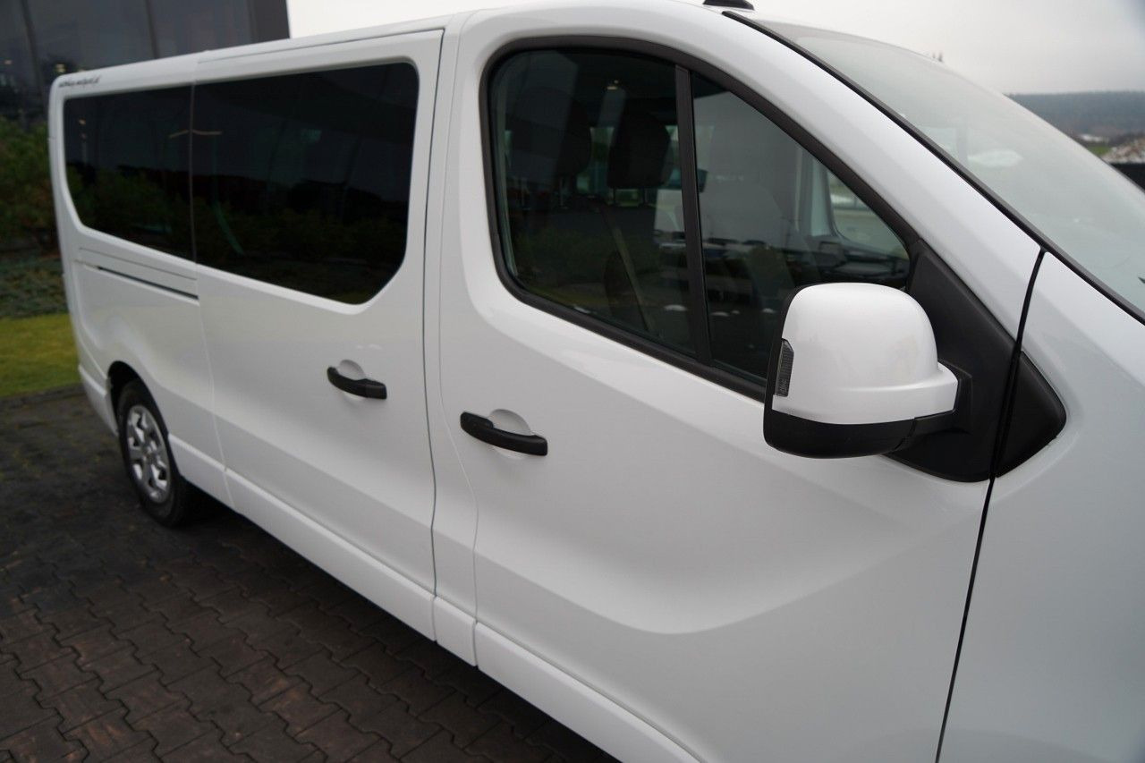 Passenger van Renault TRAFIC III / BUS / 9 MIEJSC / PIERWSZY WŁAŚCICIE: picture 16