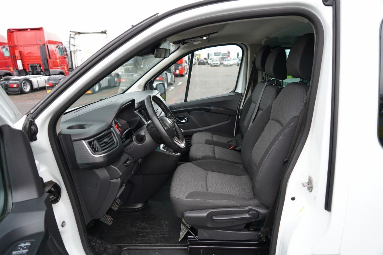 Passenger van Renault TRAFIC III / BUS / 9 MIEJSC / PIERWSZY WŁAŚCICIE: picture 24