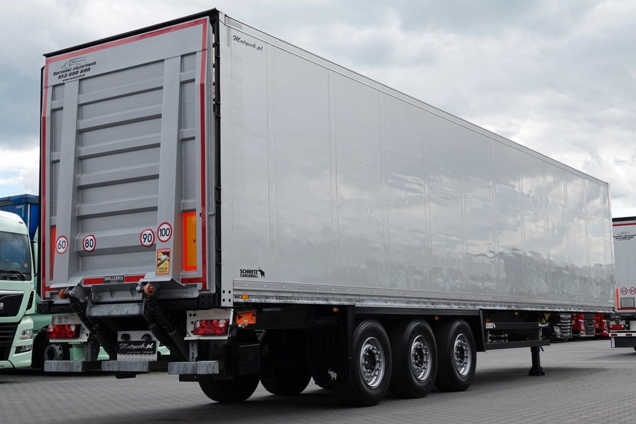 Schmitz Cargobull KOFFER / 2017 ROK / WINDA DHOLLANDIA ZAŁADOWCZ - Refrigerator semi-trailer: picture 3 Schmitz Cargobull KOFFER / 2017 ROK / WINDA DHOLLANDIA ZAŁADOWCZ - Refrigerator semi-trailer: picture 3