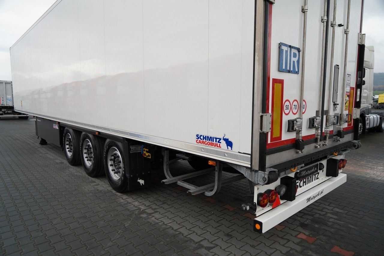Refrigerator semi-trailer Schmitz Cargobull REFRIGERATED / FLOWER / THERMO KING / SLX 300 /: picture 11