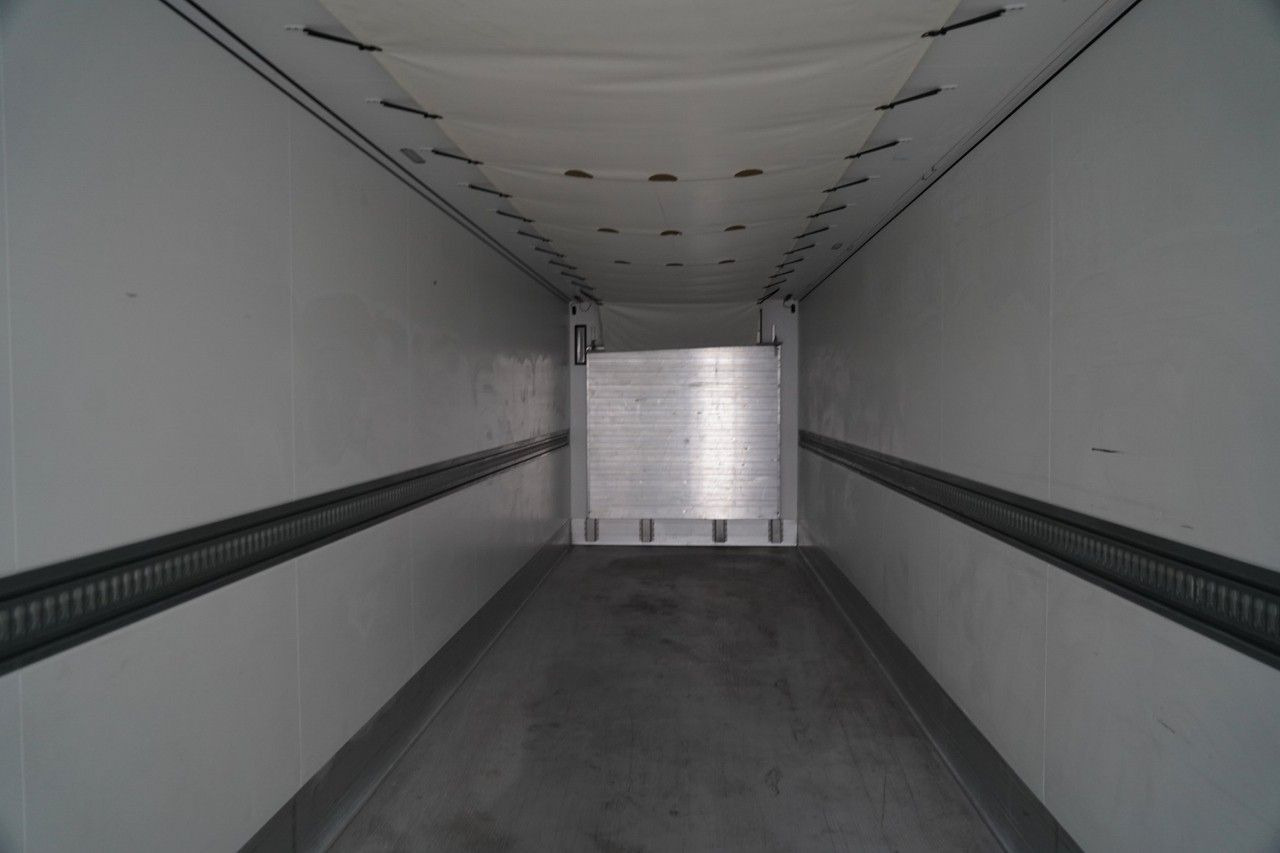 Refrigerator semi-trailer Schmitz Cargobull REFRIGERATED / FLOWER / THERMO KING / SLX 300 /: picture 20