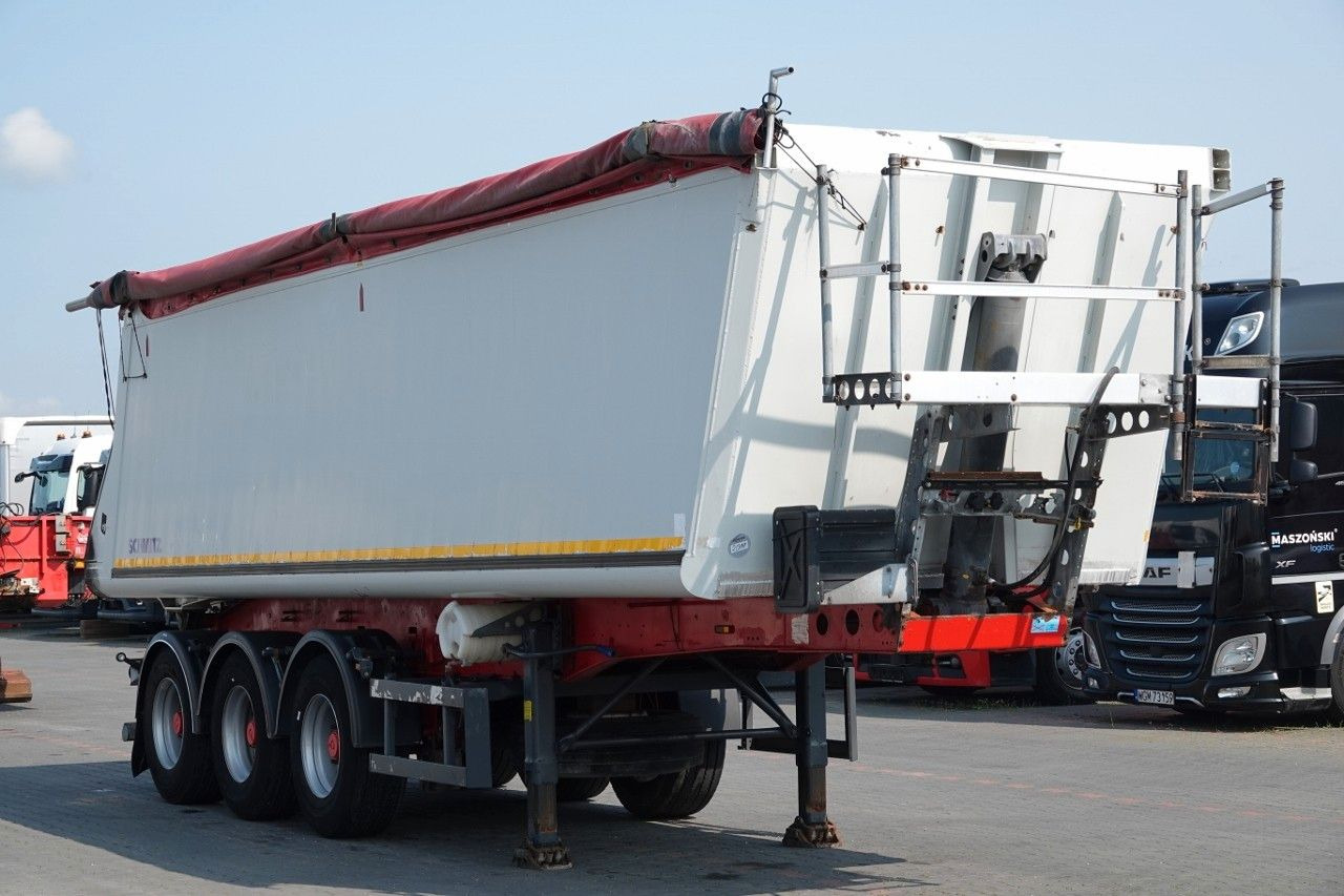 Schmitz Cargobull WYWROTKA 40 M3 / MULDA ALUMINIOWA / OŚ PODNOSZON - Tipper semi-trailer: picture 1 Schmitz Cargobull WYWROTKA 40 M3 / MULDA ALUMINIOWA / OŚ PODNOSZON - Tipper semi-trailer: picture 1