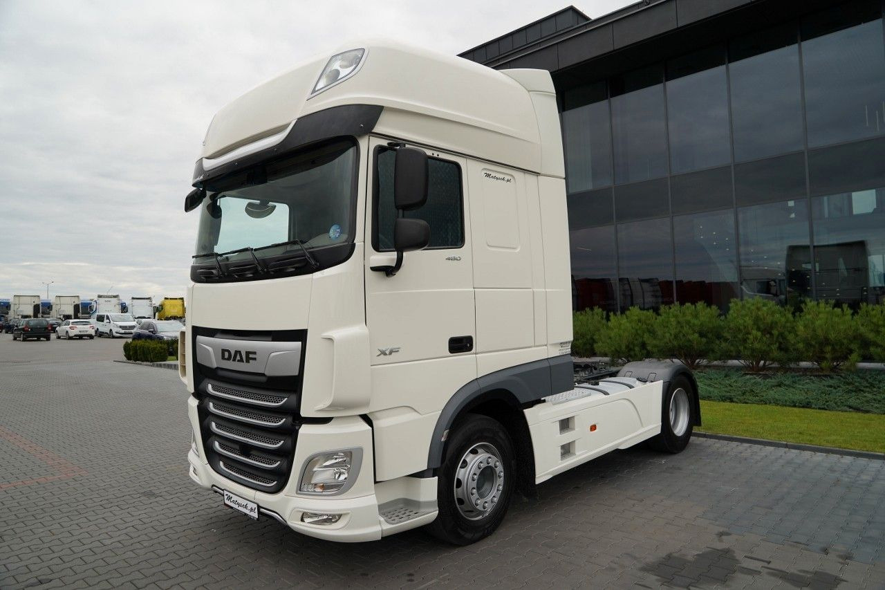 DAF XF 480 / I-PARK COOL / 2021 ROK / SUPER SPACE C - Tractor unit: picture 2 DAF XF 480 / I-PARK COOL / 2021 ROK / SUPER SPACE C - Tractor unit: picture 2