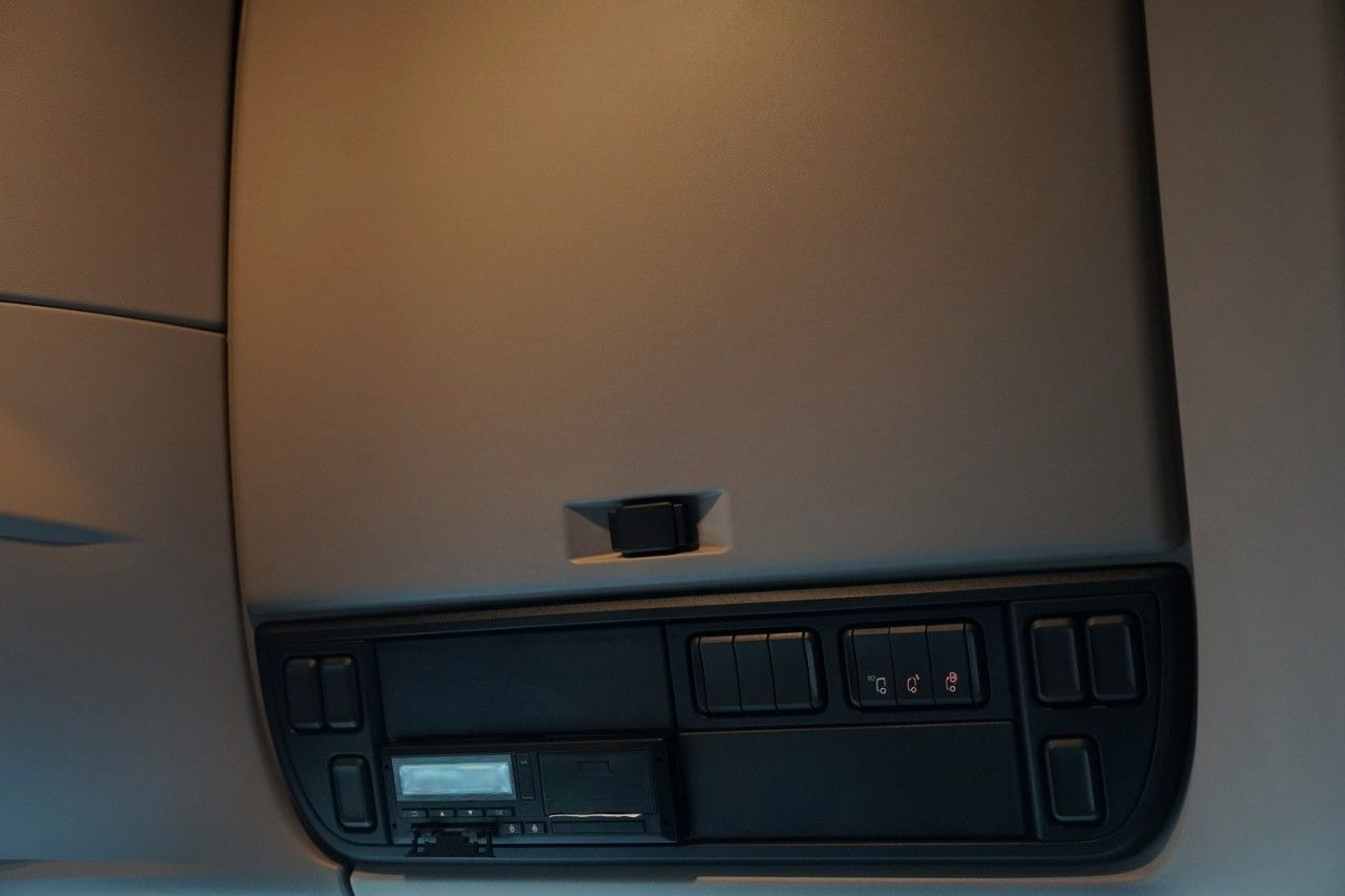 Tractor unit DAF XF 480 / SUPER SPACE CAB / 2021: picture 32 Tractor unit DAF XF 480 / SUPER SPACE CAB / 2021: picture 32