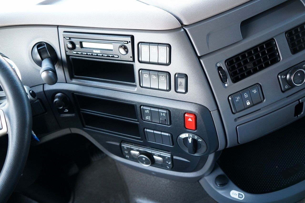 Tractor unit DAF XF 480 / SUPER SPACE CAB / / 2021 ROK: picture 28 Tractor unit DAF XF 480 / SUPER SPACE CAB / / 2021 ROK: picture 28