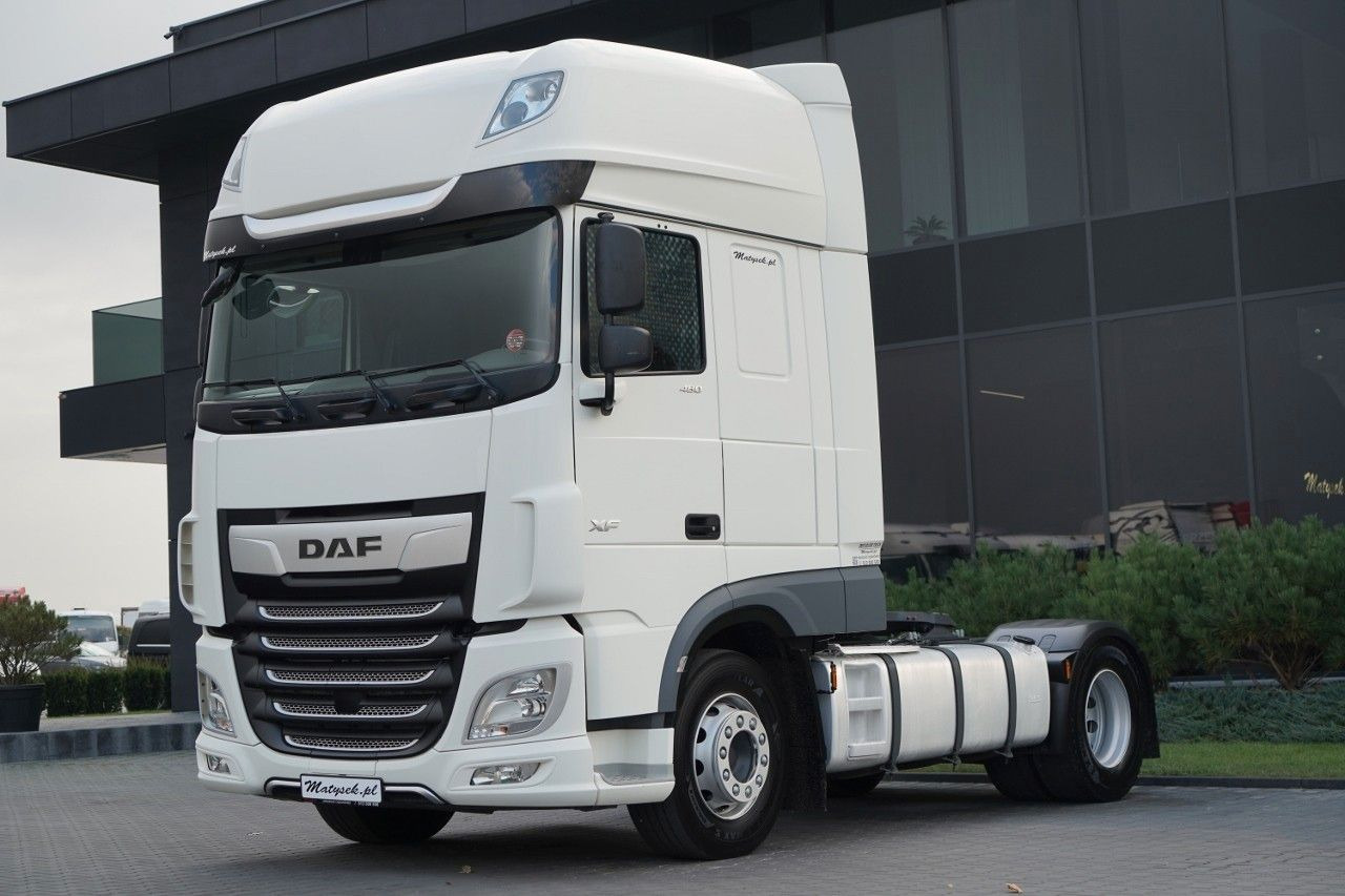 DAF XF 480 / SUPER SPACE CAB / 2021 ROK - Tractor unit: picture 1 DAF XF 480 / SUPER SPACE CAB / 2021 ROK - Tractor unit: picture 1