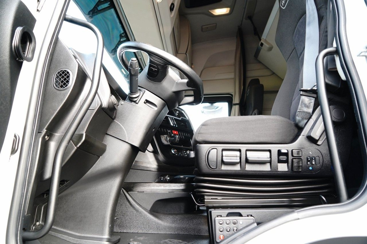 Tractor unit Iveco S-WAY / 510 / RETARDER / I-PARK COOL: picture 24