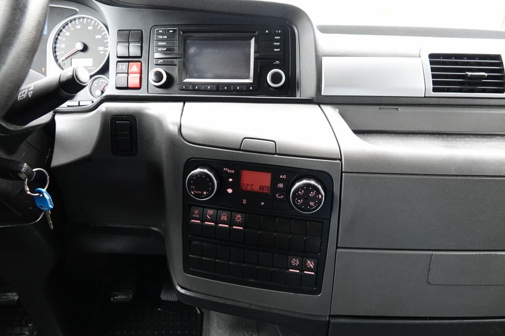 Tractor unit MAN TGX 18. 480 / MANUAL / XLX / 2015 ROK / 1400 L: picture 16