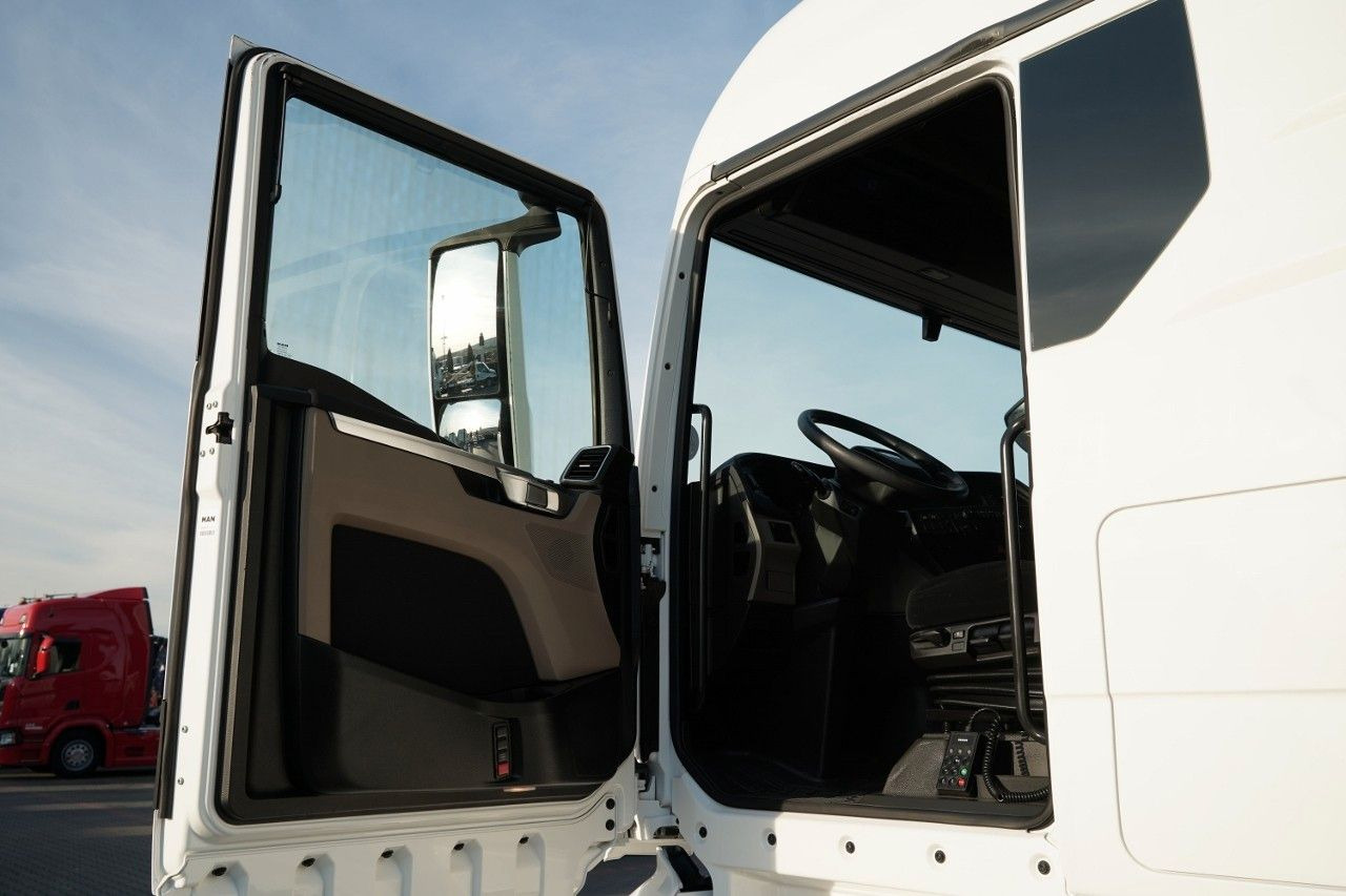 Leasing of  MAN TGX 18.510 / GM / RETARDER / NAVI / OPONY 100% MAN TGX 18.510 / GM / RETARDER / NAVI / OPONY 100%: picture 22