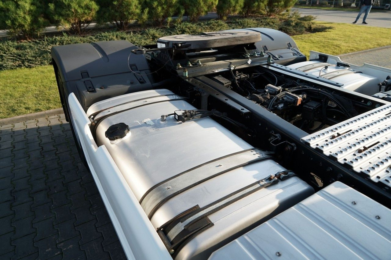 Leasing of  MAN TGX 18.510 / GM / RETARDER / NAVI / OPONY 100% MAN TGX 18.510 / GM / RETARDER / NAVI / OPONY 100%: picture 17