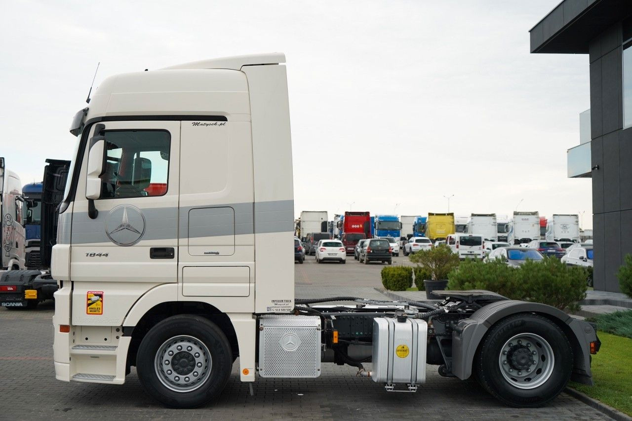 Tractor unit Mercedes-Benz ACTROS 1844 / HYDRAULIKA / 2010 /: picture 6 Tractor unit Mercedes-Benz ACTROS 1844 / HYDRAULIKA / 2010 /: picture 6