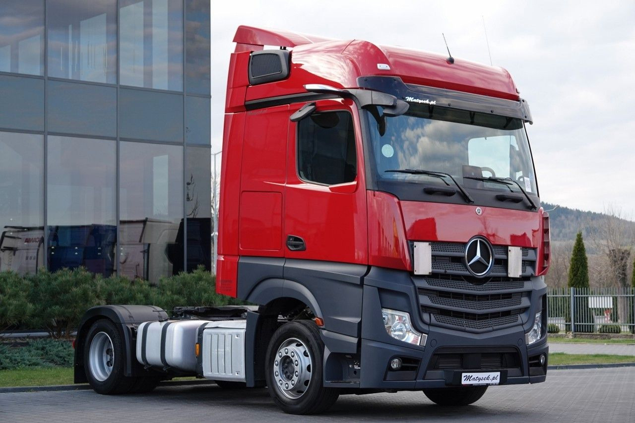 Mercedes-Benz ACTROS 1845 / LOW DECK / MEGA / BIG SPACE / PO - Tractor unit: picture 1 Mercedes-Benz ACTROS 1845 / LOW DECK / MEGA / BIG SPACE / PO - Tractor unit: picture 1