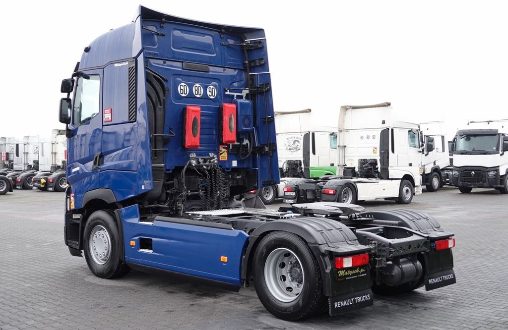 Renault T 520 / RETARDER / I-PARK COOL / HIGH CAB / 11. Renault T 520 / RETARDER / I-PARK COOL / HIGH CAB / 11. - Tractor unit: picture 4 Renault T 520 / RETARDER / I-PARK COOL / HIGH CAB / 11. Renault T 520 / RETARDER / I-PARK COOL / HIGH CAB / 11. - Tractor unit: picture 4
