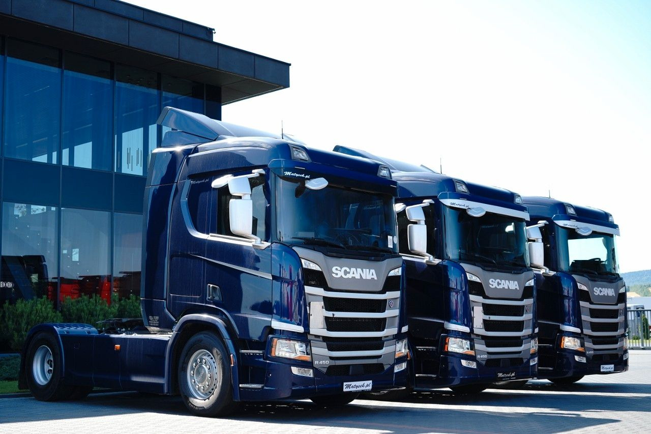 Scania R 450 / RETARDER / NISKA KABINA / PO KONTRAKCI - Tractor unit: picture 2 Scania R 450 / RETARDER / NISKA KABINA / PO KONTRAKCI - Tractor unit: picture 2