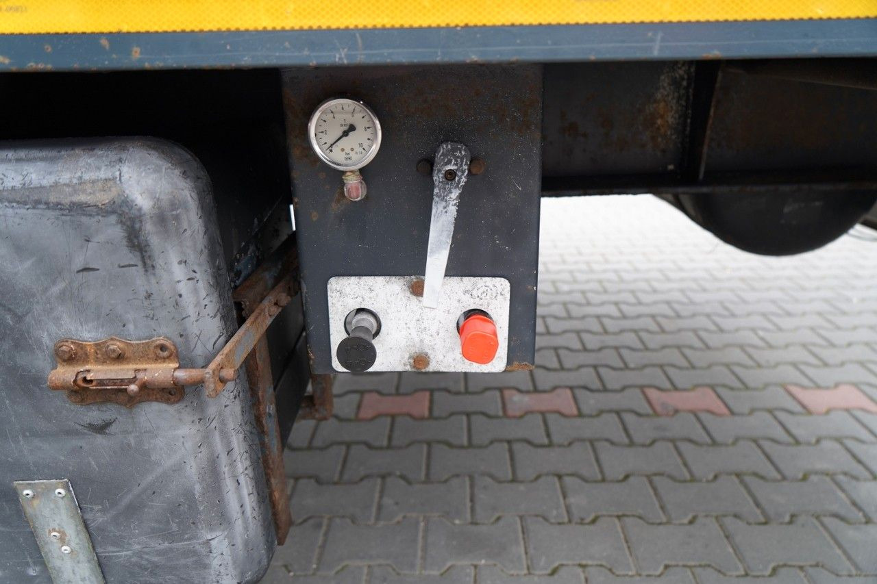 Dropside/ Flatbed semi-trailer ZASŁAW PLATFORMA NISKOPODWOZIOWA + HAKI PODKONTENERY: picture 21 Dropside/ Flatbed semi-trailer ZASŁAW PLATFORMA NISKOPODWOZIOWA + HAKI PODKONTENERY: picture 21