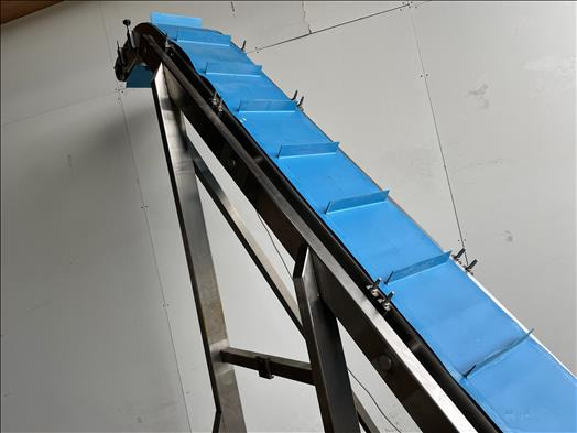 NNP Flighted elevator conveyor - Conveyor: picture 4 NNP Flighted elevator conveyor - Conveyor: picture 4