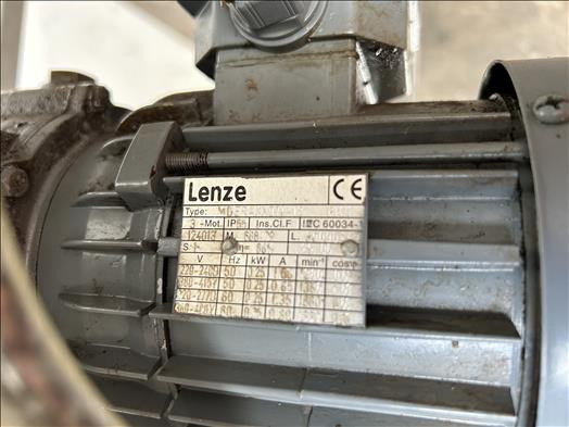 NNP Flighted elevator conveyor - Conveyor: picture 4 NNP Flighted elevator conveyor - Conveyor: picture 4