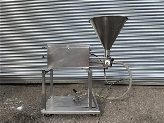 Turbo systems D900 stainless depositor - Food processing equipment: picture 1 Turbo systems D900 stainless depositor - Food processing equipment: picture 1