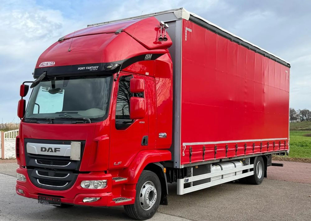 DAF LF 260 / WINDA / 16TON DMC / 3M WYSOKOŚĆ / JUMBO / FIRANKA / SYPIALKA / AUTOMAT / JEDEN WŁAŚCICIE / EURO 6 / 2017/ SPROWADZONY / 19 PALET / DUŻA ŁADOWNOŚĆ / - Curtainsider truck: picture 1 DAF LF 260 / WINDA / 16TON DMC / 3M WYSOKOŚĆ / JUMBO / FIRANKA / SYPIALKA / AUTOMAT / JEDEN WŁAŚCICIE / EURO 6 / 2017/ SPROWADZONY / 19 PALET / DUŻA ŁADOWNOŚĆ / - Curtainsider truck: picture 1