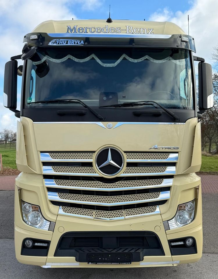 Mercedes-Benz ACTROS 1846 / FIRANKA / WINDA / 18 EUROPALET / AUTOMAT / Z NIEMIEC / 2019 / PRZEBIEG 370 TYŚ KM - Curtainsider truck: picture 3 Mercedes-Benz ACTROS 1846 / FIRANKA / WINDA / 18 EUROPALET / AUTOMAT / Z NIEMIEC / 2019 / PRZEBIEG 370 TYŚ KM - Curtainsider truck: picture 3