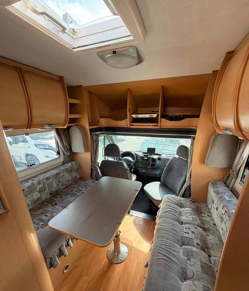 ROLLER TEAM GRANDUCA GARAGE P - Semi-integrated motorhome: picture 5 ROLLER TEAM GRANDUCA GARAGE P - Semi-integrated motorhome: picture 5