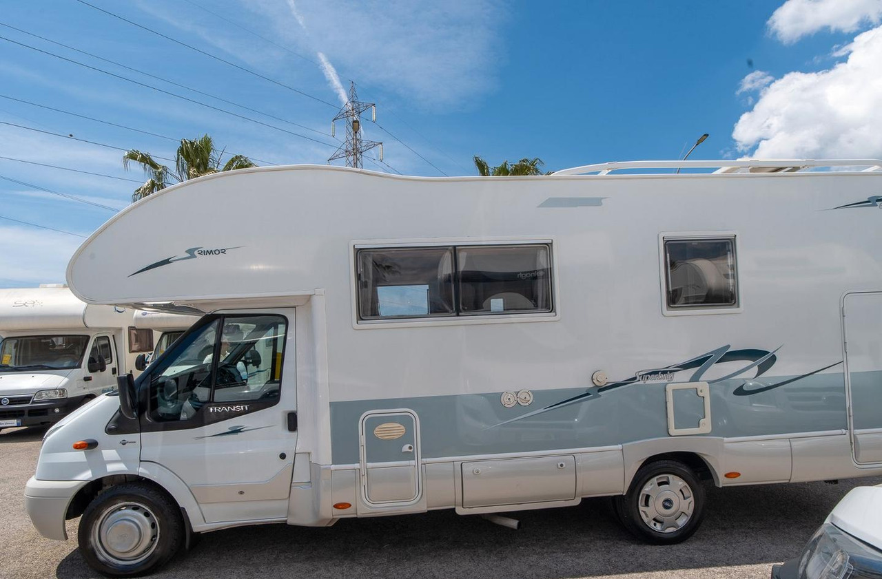 Rimor superbrig 689 tc - Alcove motorhome: picture 3 Rimor superbrig 689 tc - Alcove motorhome: picture 3