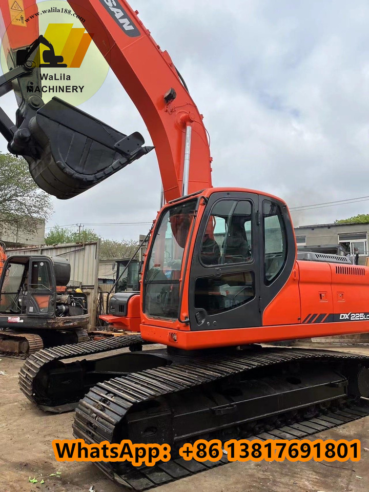 Crawler excavator DOOSAN DX225: picture 6 Crawler excavator DOOSAN DX225: picture 6