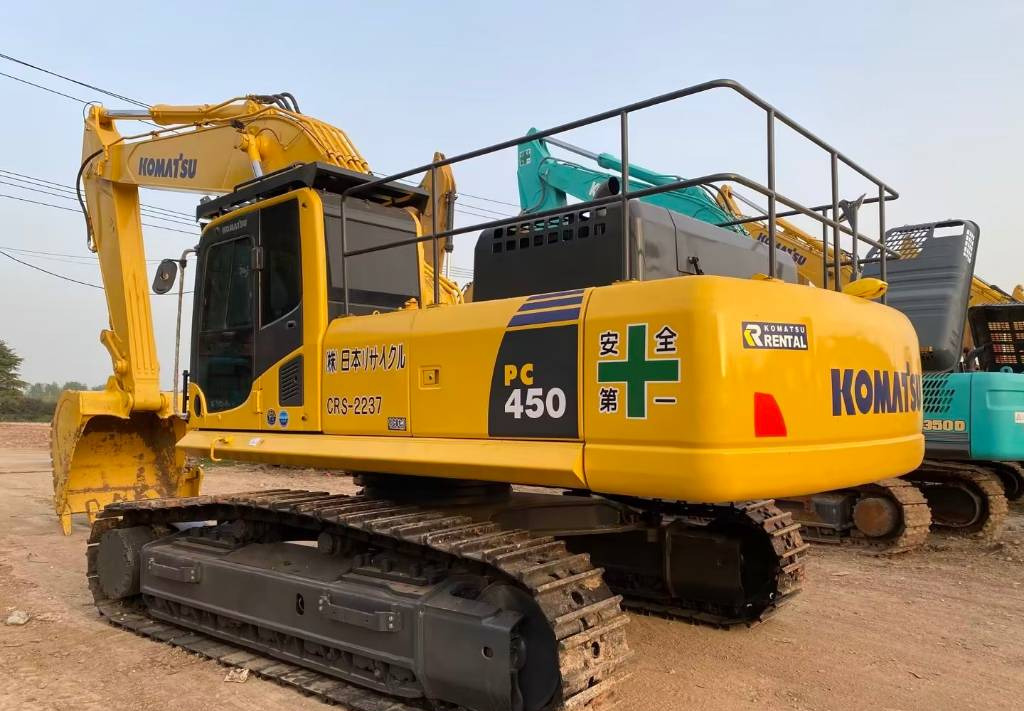 Crawler excavator KOMATSU PC 450-8: picture 11