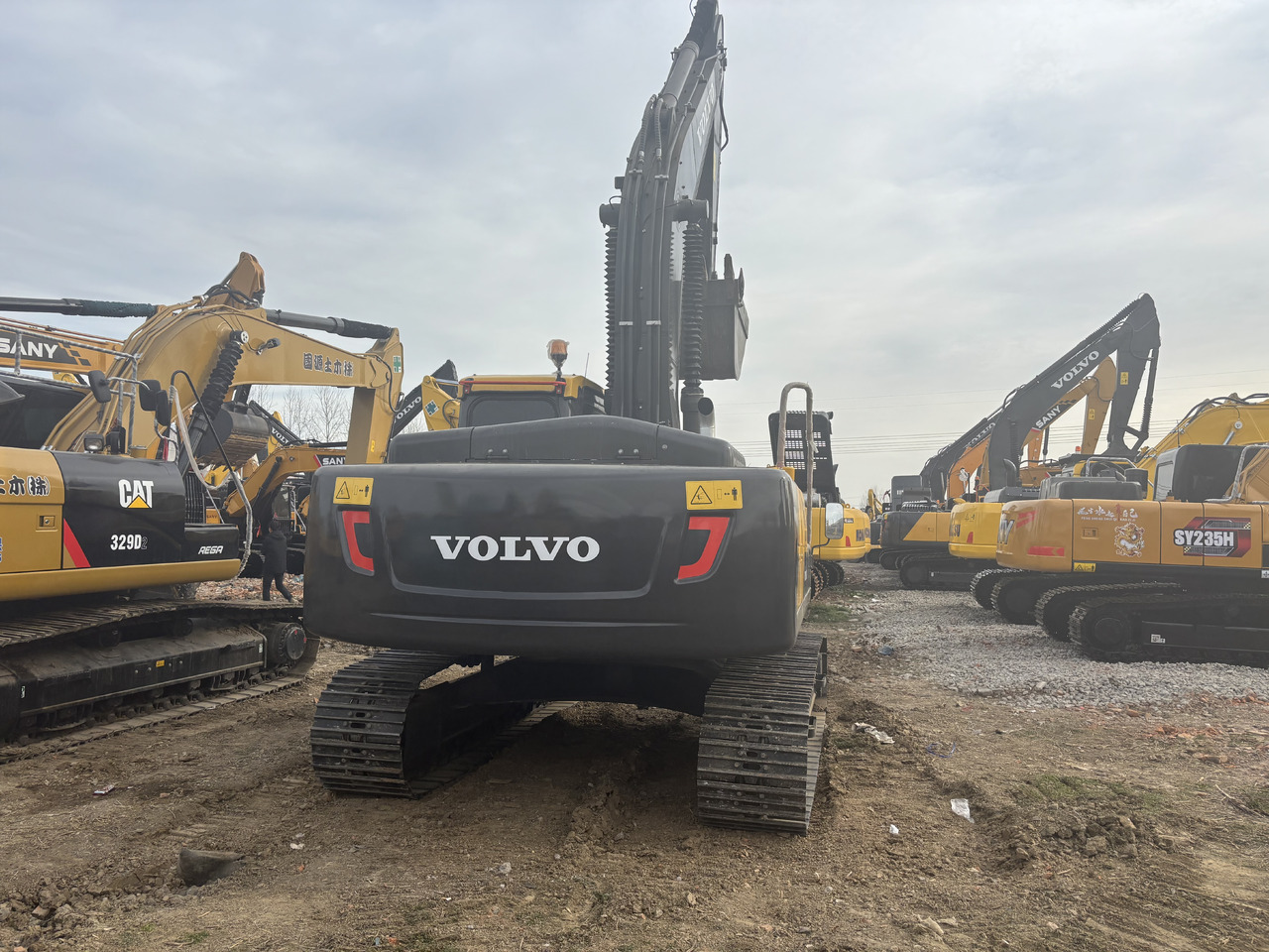 Volvo EC 240 - Crawler excavator: picture 3 Volvo EC 240 - Crawler excavator: picture 3