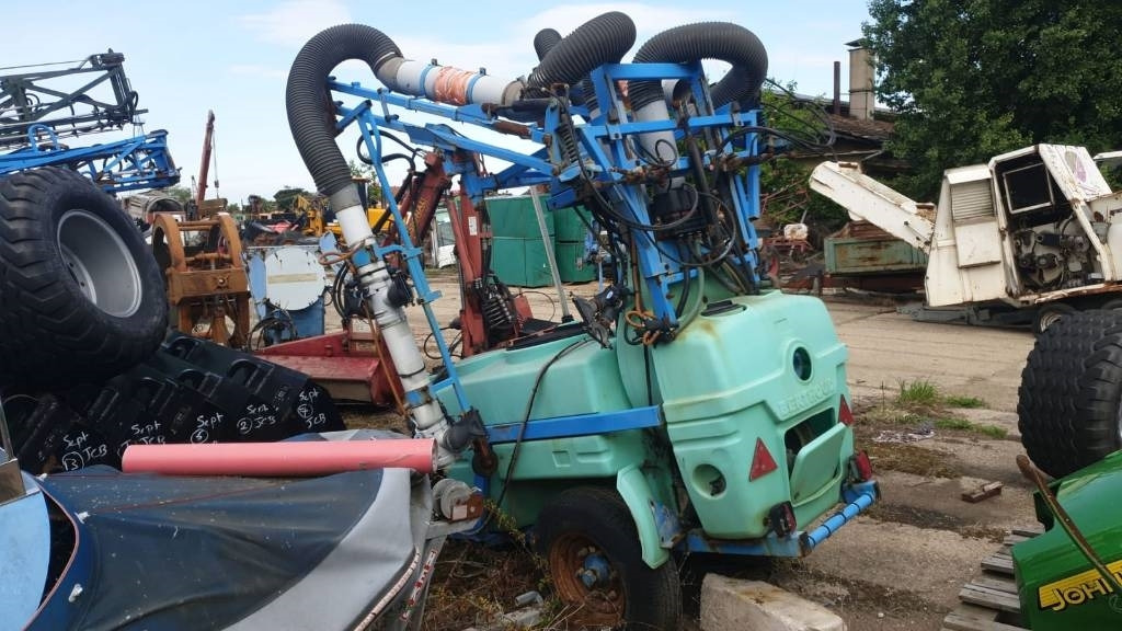 Berthoud Winair 1500  - Trailed sprayer: picture 2 Berthoud Winair 1500  - Trailed sprayer: picture 2