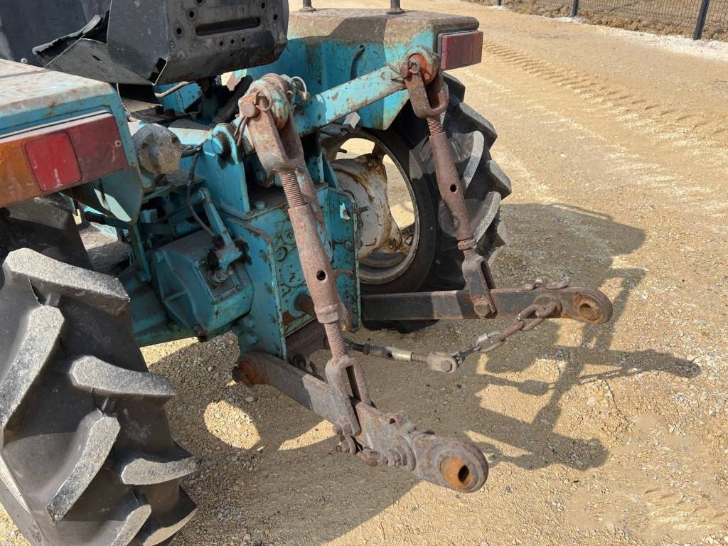 Farm tractor Bertolini 2033: picture 8