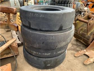 Dunlop 13.00.24 WHEELED COMPACTOR TYRES - Tire for Construction machinery: picture 1 Dunlop 13.00.24 WHEELED COMPACTOR TYRES - Tire for Construction machinery: picture 1