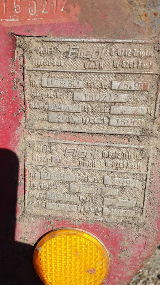 Fliegl DTS300 - Low loader trailer: picture 2 Fliegl DTS300 - Low loader trailer: picture 2