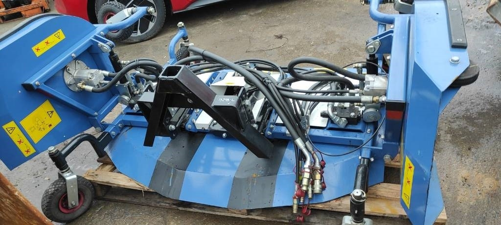 Iseki THM 3000B - Mower: picture 3 Iseki THM 3000B - Mower: picture 3