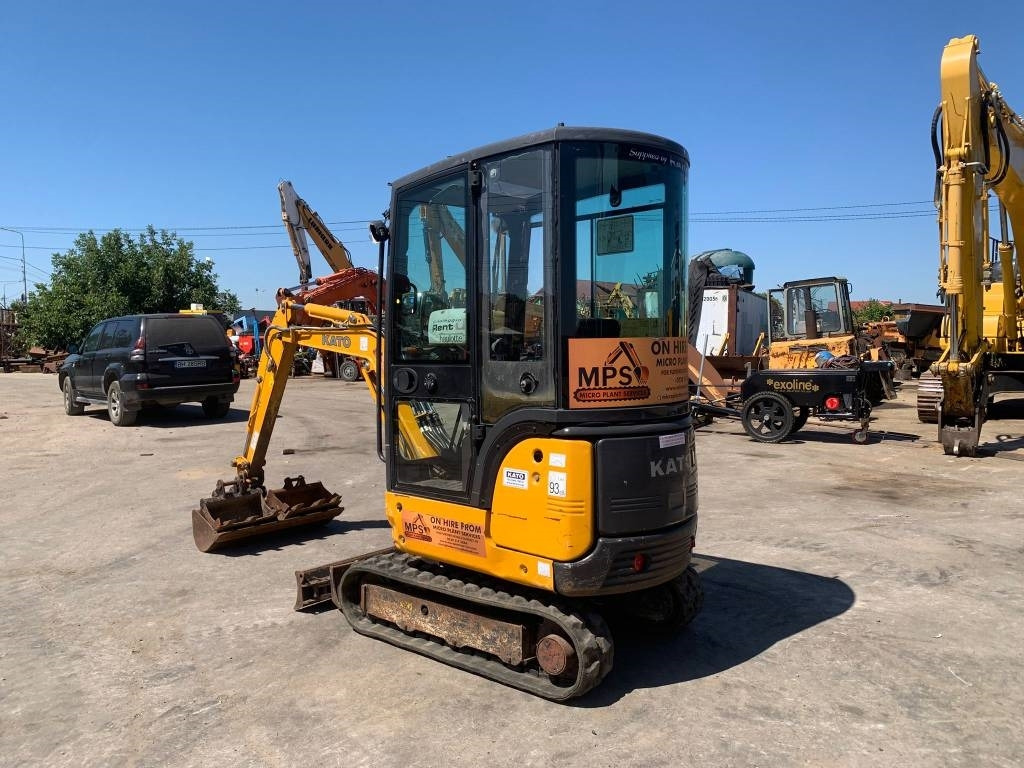 Kato 19VXE  - Mini excavator: picture 3 Kato 19VXE  - Mini excavator: picture 3