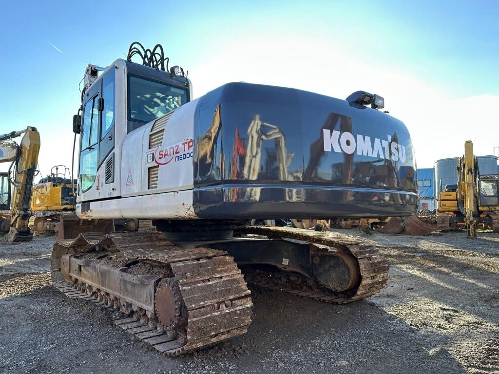 Komatsu PC 240 NLC-8  - Crawler excavator: picture 2 Komatsu PC 240 NLC-8  - Crawler excavator: picture 2