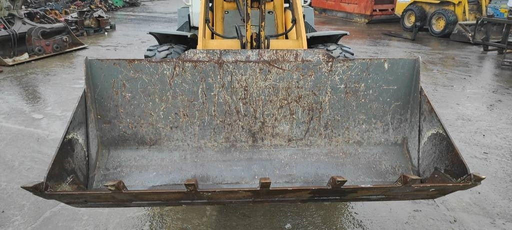 Liebherr L 506  - Wheel loader: picture 2 Liebherr L 506  - Wheel loader: picture 2