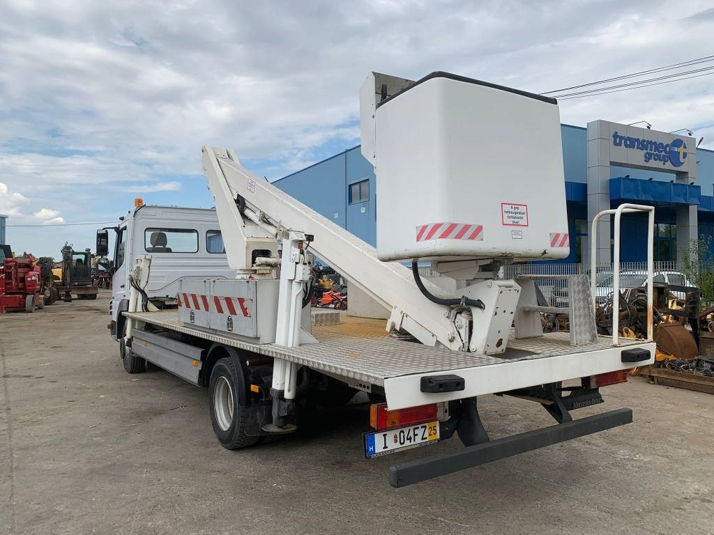 Mercedes-Benz Atego 818 - Truck mounted aerial platform: picture 3 Mercedes-Benz Atego 818 - Truck mounted aerial platform: picture 3