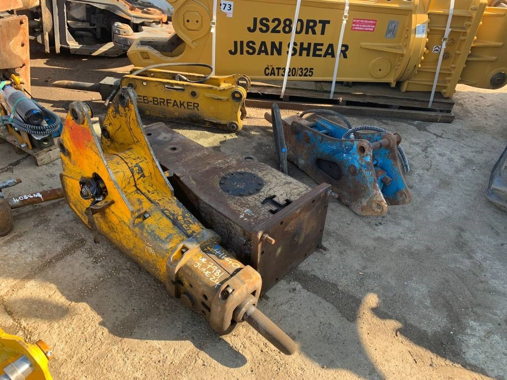 Mustang Different Types of Hammers - Hydraulic hammer for Construction machinery: picture 2 Mustang Different Types of Hammers - Hydraulic hammer for Construction machinery: picture 2