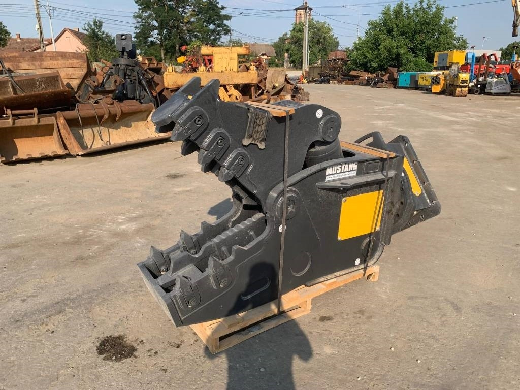 Mustang RH16 NEW - Auger: picture 1 Mustang RH16 NEW - Auger: picture 1